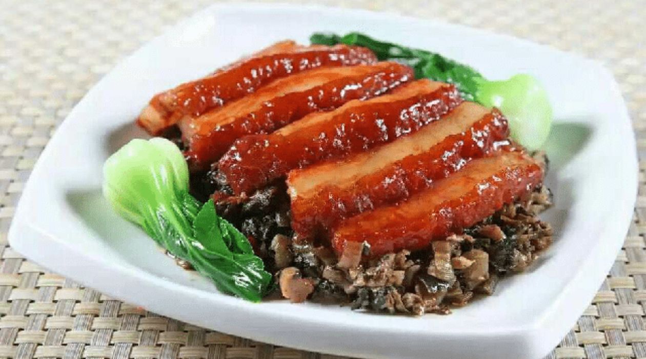 Khâu nhục Cao Bằng với hương vị đậm đà và cách chế biến cầu kỳ.