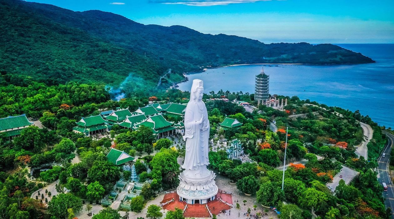 Bán đảo Sơn Trà là viên ngọc quý của Đà Nẵng