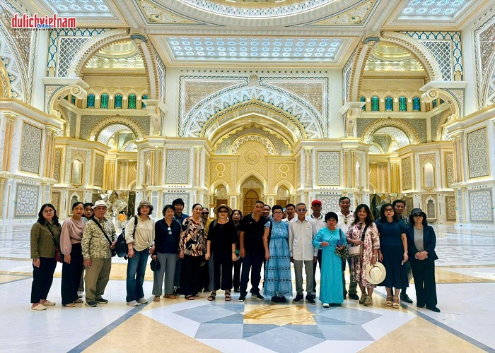 Tour Dubai 5N4Đ: Từ HCM - Dubai - Abu Dhabi, Bay Emirates Airlines 5* + KS 5*