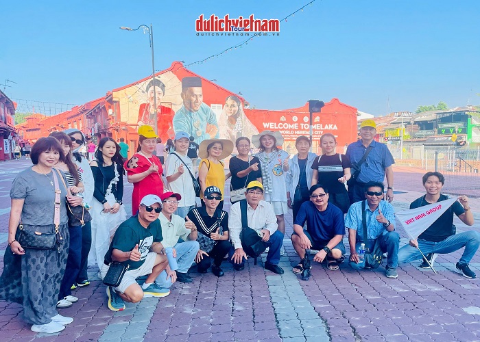 Tour liên tuyến 2 quốc gia 5N4Đ: Từ Đà Nẵng - Singapore - Malaysia, VMB + KS 3*