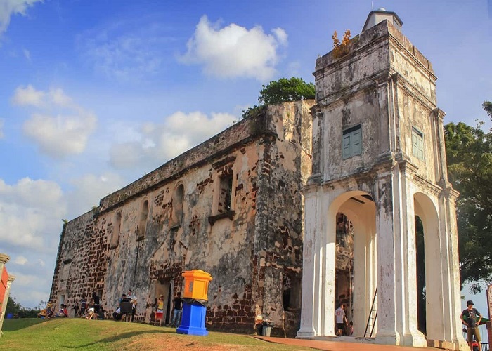 Tour liên tuyến 2 quốc gia 5N4Đ: Từ Đà Nẵng - Singapore - Malaysia, VMB + KS 3*