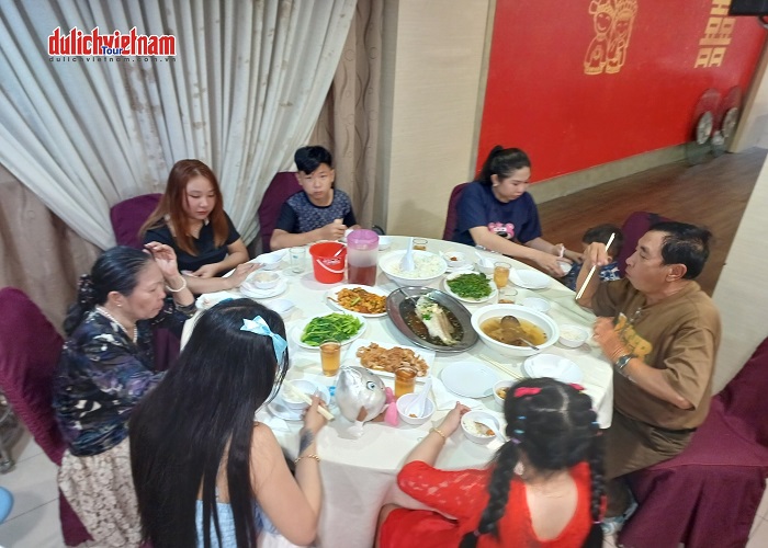 Tour liên tuyến 2 quốc gia 5N4Đ: Từ HCM - Singapore - Malaysia, VMB khứ hồi + KS 3-4*, Tết Nguyên Đán 2025