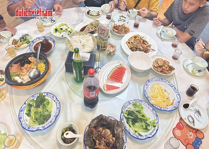 Tour Trung Quốc 5N4Đ: Từ HCM - Thượng Hải - Hàng Châu - Tô Châu - Ô Trấn, Bay VN + Tặng 1 đêm KS 5* Tại Ô Trấn & thưởng thức lẩu Trung Hoa