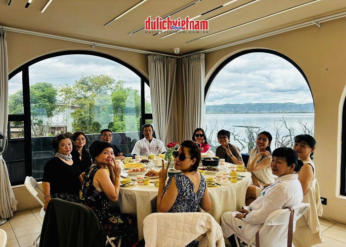 Tour Trung Quốc 5N4Đ: Từ HCM - Thượng Hải - Hàng Châu - Tô Châu - Ô Trấn, Bay VN + Tặng 1 đêm KS 5* Tại Ô Trấn & thưởng thức lẩu Trung Hoa