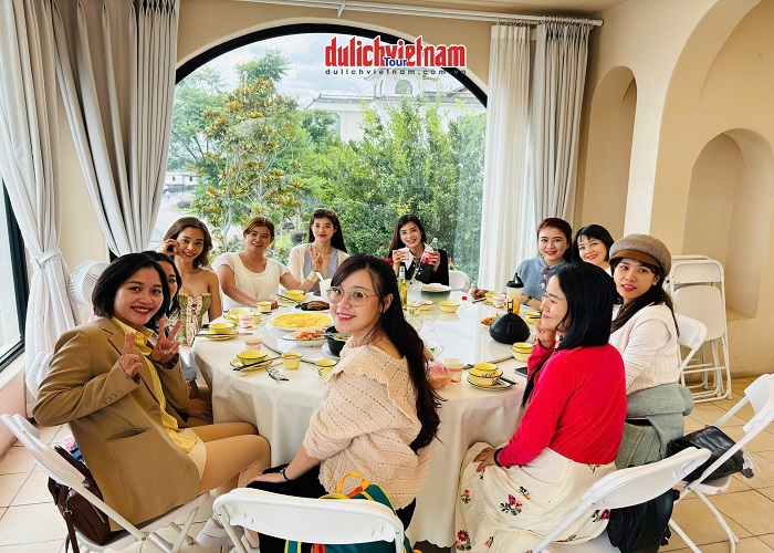 Tour Trung Quốc 5N4Đ: Từ HCM - Thượng Hải - Hàng Châu - Tô Châu - Ô Trấn, Bay VN + Tặng 1 đêm KS 5* Tại Ô Trấn & thưởng thức lẩu Trung Hoa