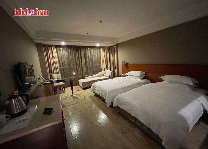 Tour Trung Quốc 5N5Đ: Từ HCM - Trùng Khánh - Vũ Long, Bay Air China + KS 4*, Hành trình NO SHOPPING