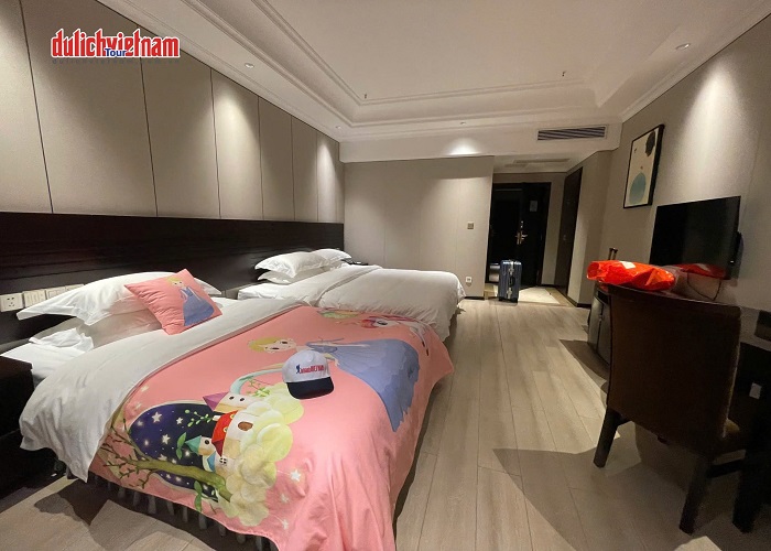 Tour Trung Quốc 5N5Đ: Từ HCM - Trùng Khánh - Vũ Long, Bay Air China + KS 4*, Hành trình NO SHOPPING