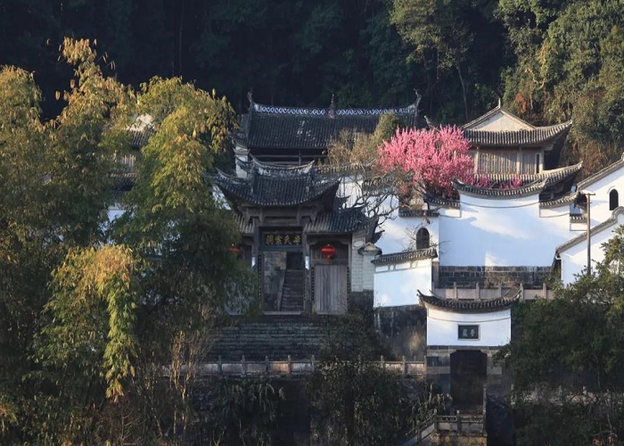 Tour Trung Quốc 5N4Đ: Từ HCM - Côn Minh - Đằng Xung, Bay China Eastern Airlines + KS 4*, Hành trình NO SHOPPING