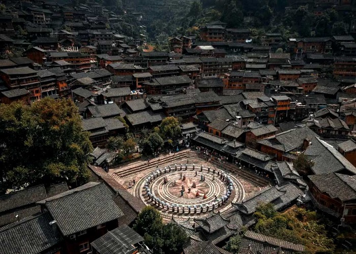 Tour Trung Quốc 6N5Đ: Từ HCM - Trùng Khánh - Qúy Châu, Bay Air China + KS 4*
