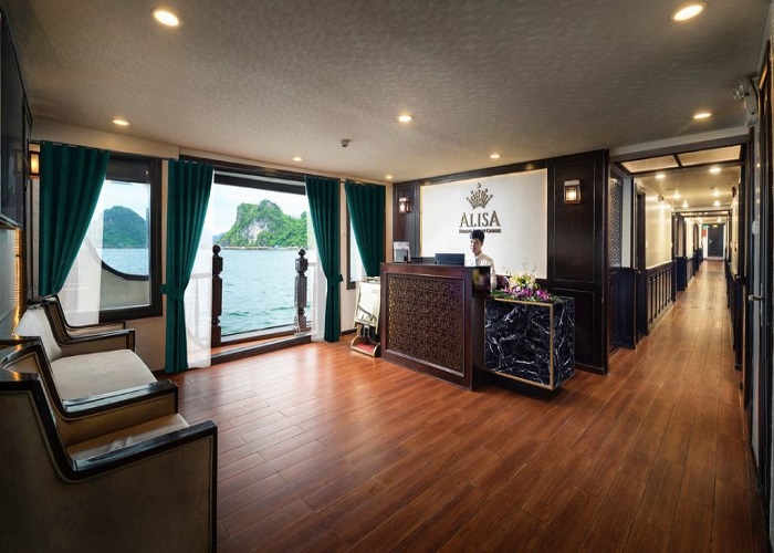 Tour du thuyền 5* Alisa Premier 2N1Đ ngủ đêm trên Vịnh Hạ Long