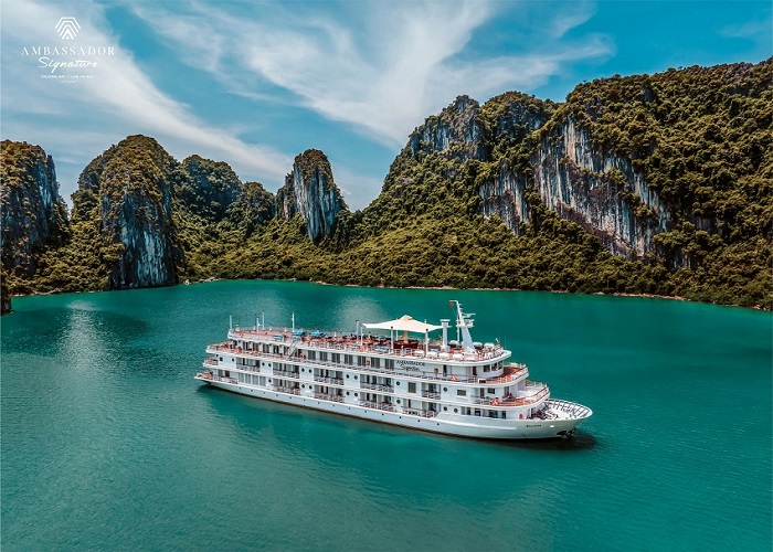 Tour du thuyền 5* Ambassador Signature 2N1Đ ngủ đêm trên Vịnh Hạ Long