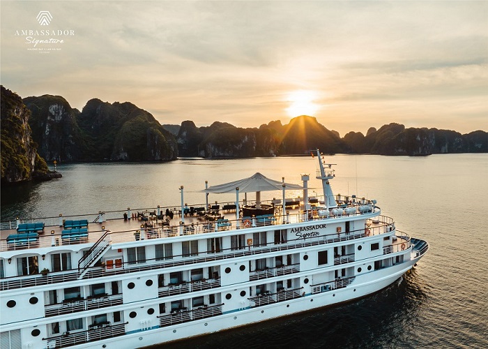 Tour du thuyền 5* Ambassador Signature 2N1Đ ngủ đêm trên Vịnh Hạ Long
