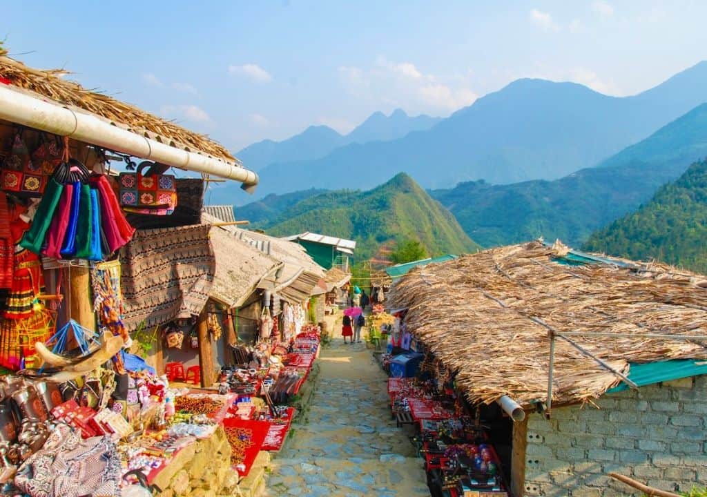 Bản Cát Cát là một ngôi làng cổ của người H'Mông