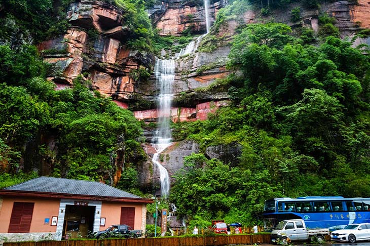 Du Lịch Trung Quốc: Hà Nội - Mao Đài - Xích Thủy - Trùng Khánh - Quý Dương 6 Ngày Bay Colorful Guizhou Airlines