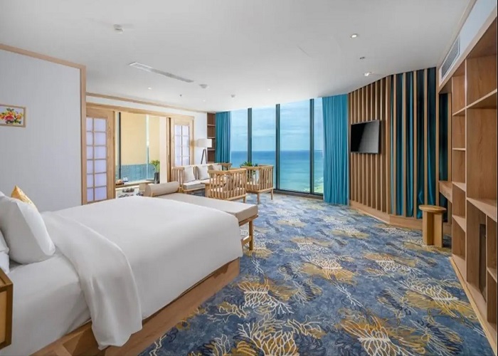 Tour Miền Trung 4N3Đ: Từ Hà Nội - Huế - Đà Nẵng - Bà Nà - Hội An, Bay VN + KS 4*