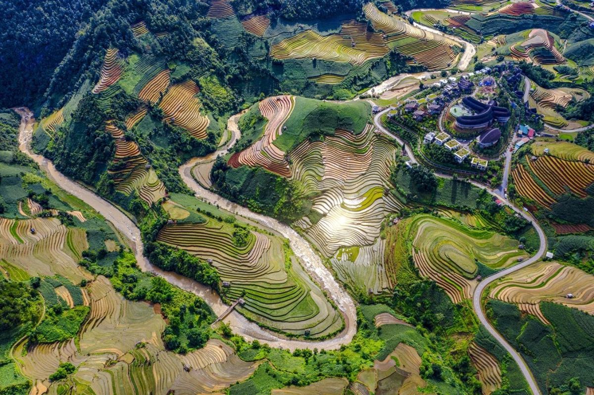 Khám phá Mù Cang Chải hùng vĩ