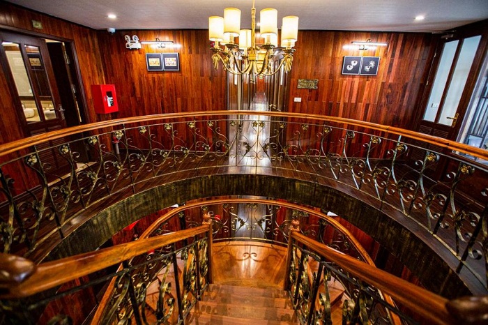 Tour du thuyền 5* Indochine 2N1Đ ngủ đêm trên Vịnh Hạ Long