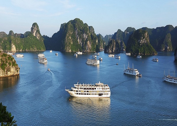 Tour du thuyền 5* Starlight Cruise 2N1Đ ngủ đêm trên Vịnh Hạ Long
