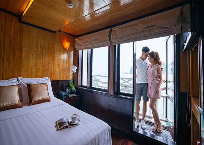 Tour du thuyền 4* Syrena 2N1Đ ngủ đêm trên Vịnh Hạ Long