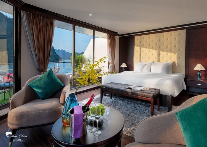 Tour du thuyền 5* Mon Cheri 2N1Đ ngủ đêm trên Vịnh Hạ Long