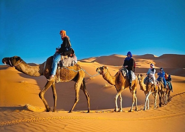 Du Lịch Dubai: HCM - Dubai - Abu Dhabi 5 Ngày, Bay Emirates Airlines