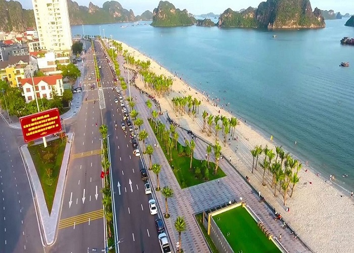 Tour du thuyền 5* Stellar Of The Seas 2N1Đ ngủ đêm trên Vịnh Hạ Long