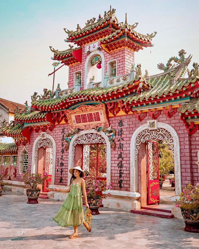 Đừng bỏ qua hội quán Phúc Kiến trong chuyến tour miền Trung 5N4Đ