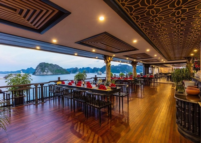 Du thuyền 5* La Regina 1 Ngày thăm Vịnh Hạ Long