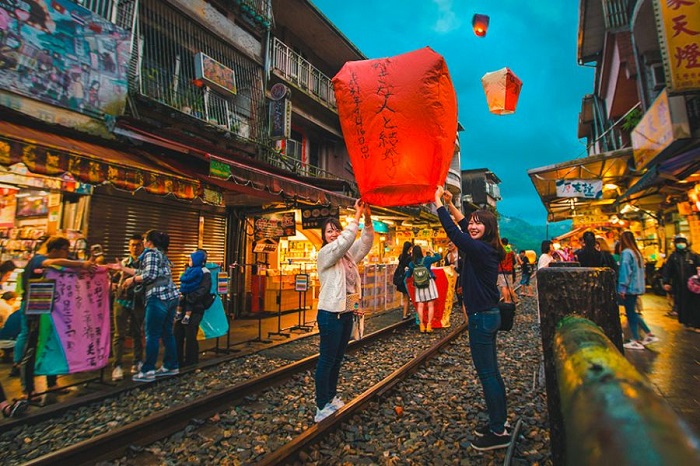 Thác Nước Thập Phần Đài Loan