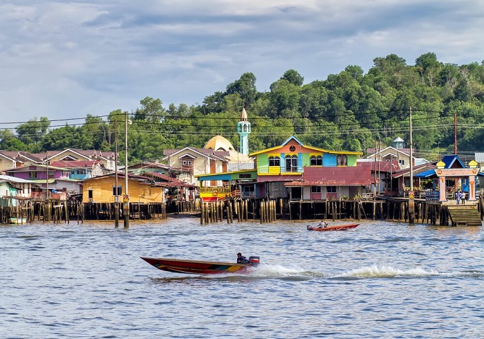 Làng văn hoá lịch sử Kampung Ayer – Water Viilage