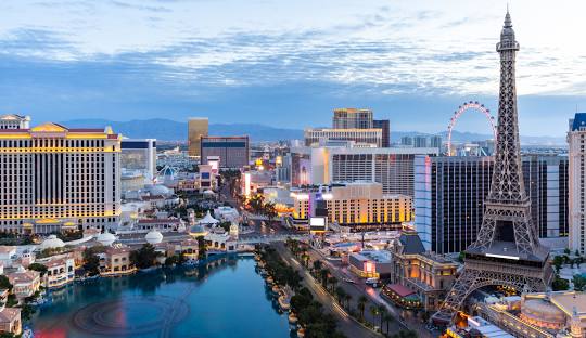 Liên Tuyến Đông Tây Hè Hoa Kỳ: Hà Nội - Los Angeles - Santa Monica - San Diego - Las Vegas - Seven Magic Mountain - Hẻm Núi Đá Đỏ Red Rock Grand Canyon - Washington DC - Philadelphia - New York 10 Ngày Bay Eva Air 5*