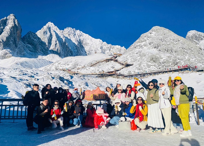 Du Lịch Trung Quốc 5N4Đ: HCM - Lệ Giang - Shangrila 5 Ngày, Bay thẳng Ruili Airlines - Tour No Shopping + KS 4*
