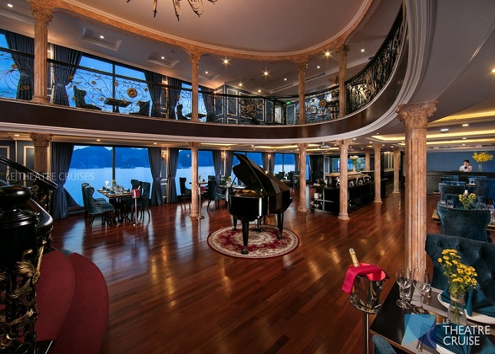 Tour du thuyền 5* Le Theatre 2N1Đ ngủ đêm trên Vịnh Hạ Long