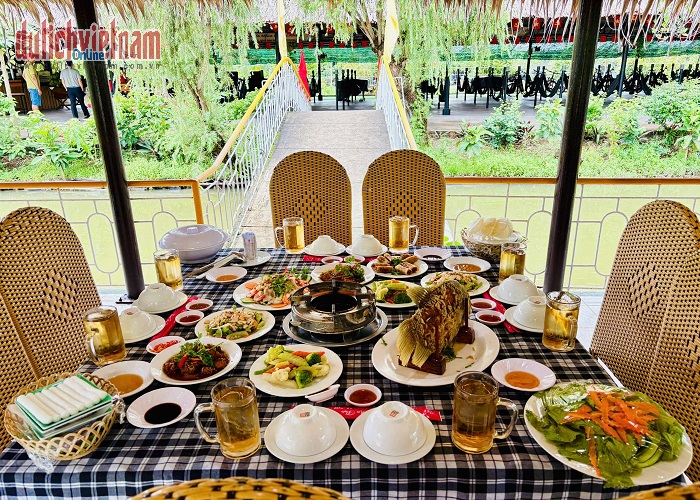 Tour Miền Tây 4N3Đ: Từ Đà Nẵng - SB HCM - Mỹ Tho - Châu Đốc - Rừng Tràm Trà Sư - Cà Mau - Đất Mũi - Cần Thơ, Bay Vietnam Airlines/ Vietjet Air + KS 3*