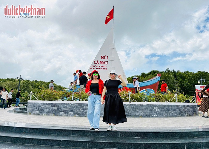 Tour Miền Tây 4N3Đ: Từ Đà Nẵng - SB HCM - Mỹ Tho - Châu Đốc - Rừng Tràm Trà Sư - Cà Mau - Đất Mũi - Cần Thơ, Bay Vietnam Airlines/ Vietjet Air + KS 3*