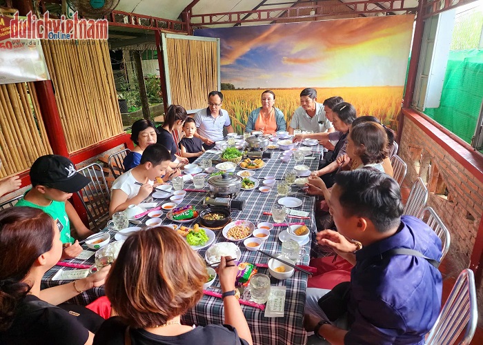 Tour miền Tây 4N3Đ: Từ Đà Nẵng - SB HCM - Mỹ Tho - Cần Thơ - Sóc Trăng - Bạc Liêu - Cà Mau - Đất Mũi - Cần Thơ - Đà Nẵng, Bay Vietjet Air + KS 3*