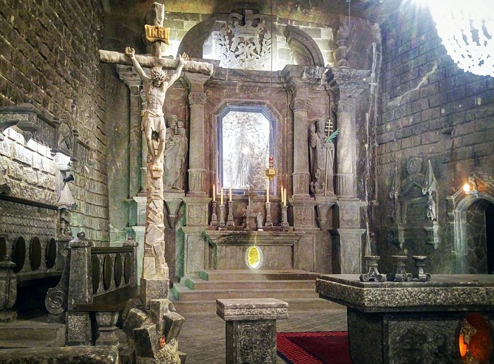 Mỏ muối Wieliczka