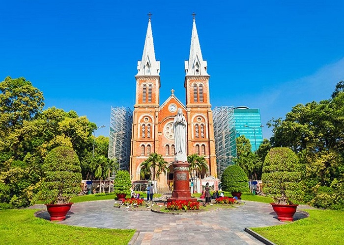 Nhà thờ Đức Bà 