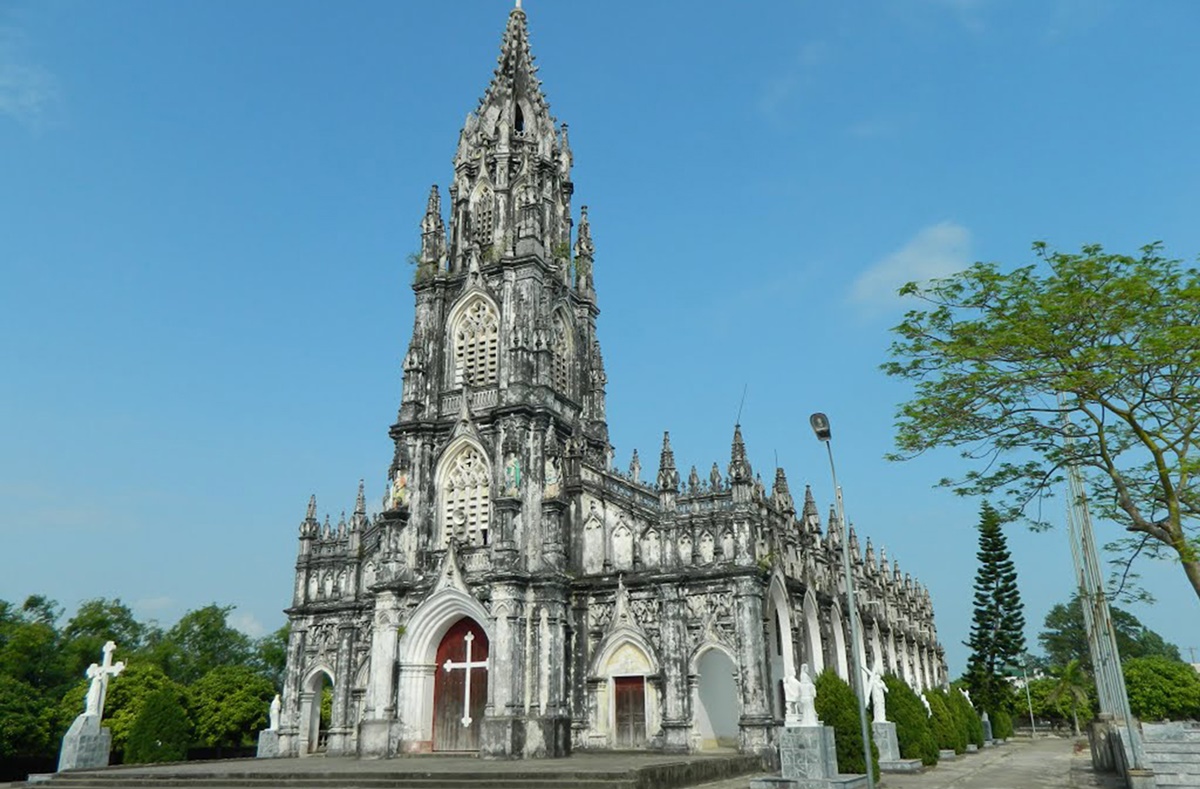 Nhà thờ Trà Cổ - biểu tượng kiến trúc độc đáo