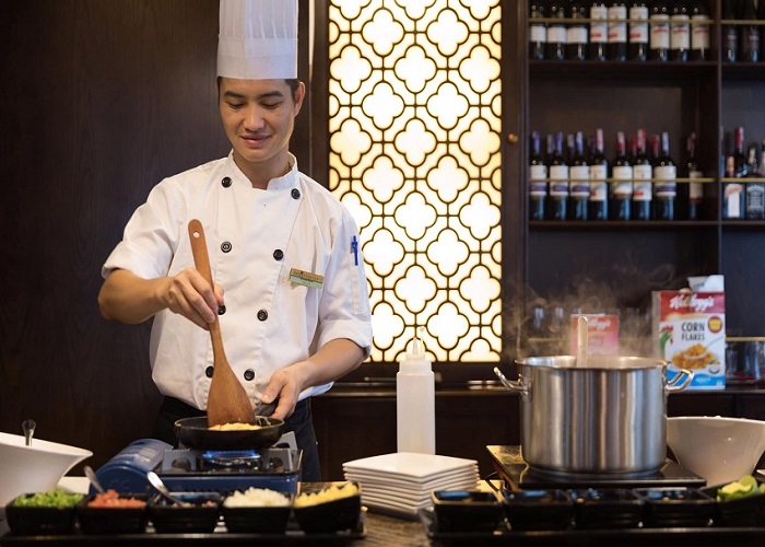 Tour du thuyền 5* Orchid Trendy 2N1Đ ngủ đêm trên Vịnh Hạ Long