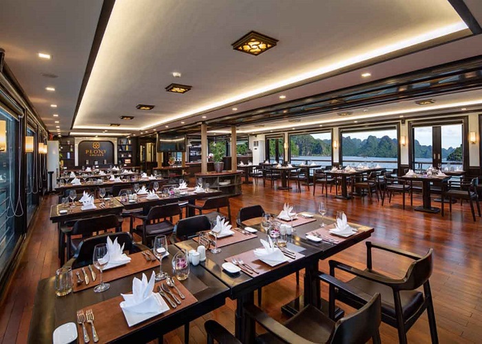 Tour du thuyền 5* Peony 2N1Đ ngủ đêm trên Vịnh Hạ Long