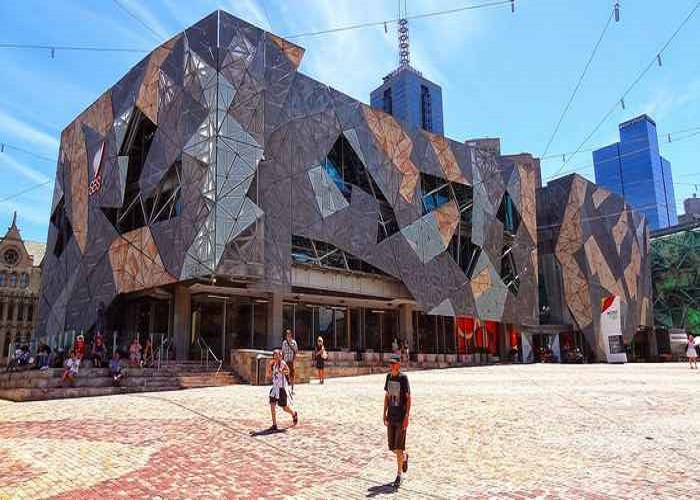 Quảng trường liên bang Federation Square.