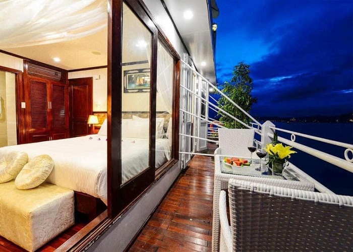 Tour du thuyền 5* Sena Cruises 2N1Đ ngủ đêm trên Vịnh Hạ Long