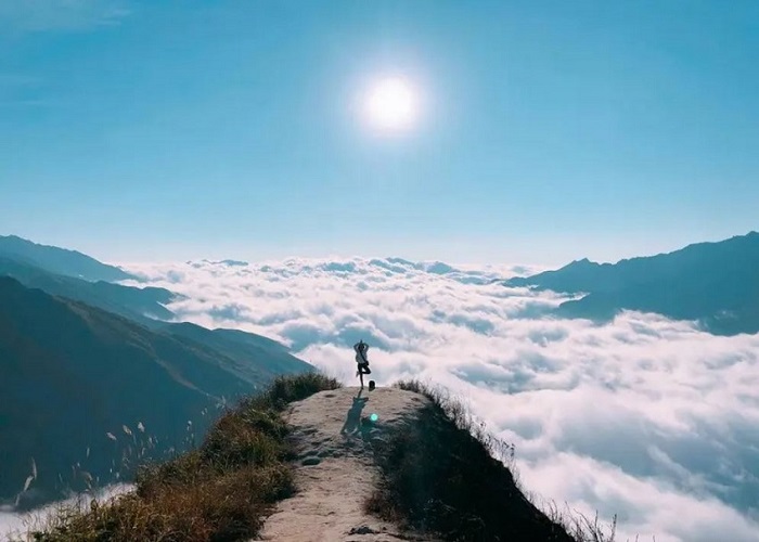 Tour Tà Xùa 2N1Đ: Từ Hà Nội - Săn Mây Trên Đỉnh Tà Xùa + Ô tô