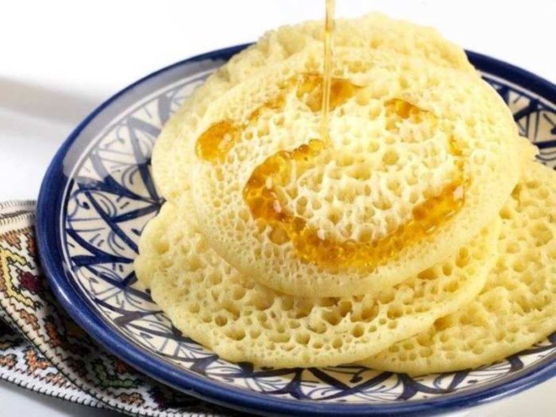 Thưởng thức bánh Baghrir nghìn lỗ khi tới Maroc du lịch
