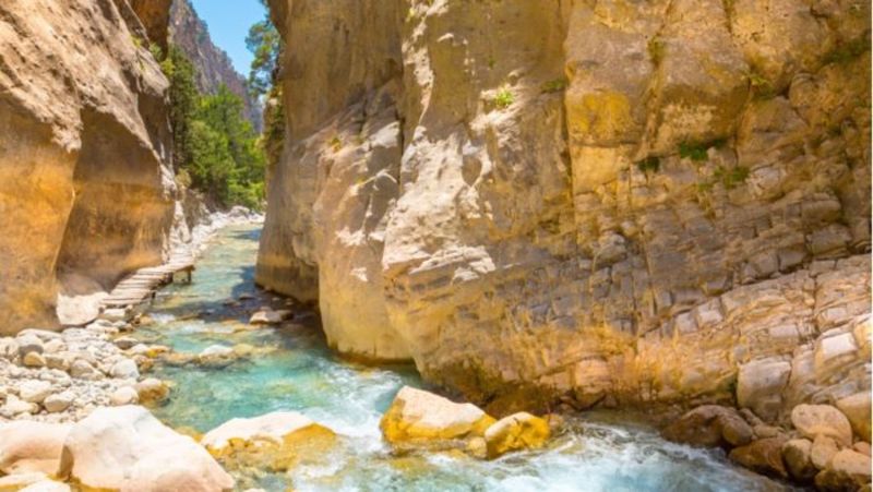 Hẻm núi Samaria đầy mê hoặc với các tín đồ đam mê trekking