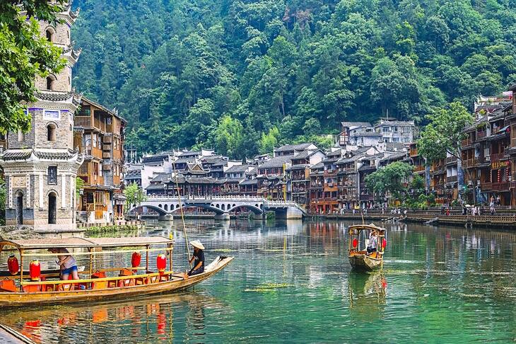 Du Lịch Trung Quốc: Hà Nội - Hữu Nghị Quan - Nam Ninh - Thanh Tú Sơn - Thái Bình Cổ Trấn 4 Ngày Đi Tàu Liên Vận Quốc Tế + Ô Tô