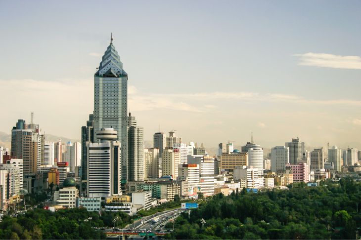 Du Lịch Tân Cương: Hà Nội - Urumqi - Vịnh Ngũ Sắc - Thắng cảnh Kanas - Hồ Sayram - Yining - Hỏa Diệm Sơn 8 Ngày Bay China Southern Airlines