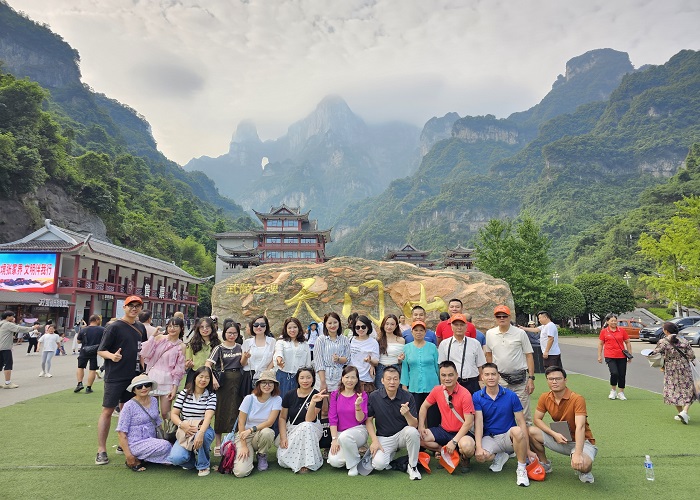 Du lịch Trung Quốc: HCM - Trương Gia Giới - Phượng Hoàng Cổ Trấn 5N4Đ Bay Vietjet & KS 4*
