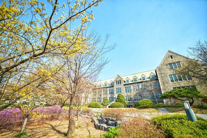 Trường nữ sinh Ewha